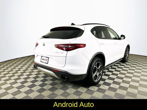Used 2023 Alfa Romeo Stelvio Ti AWD/4WD image 10