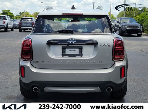 Used 2024 MINI Cooper Countryman S w/ Signature Upholstery Package FWD image 8