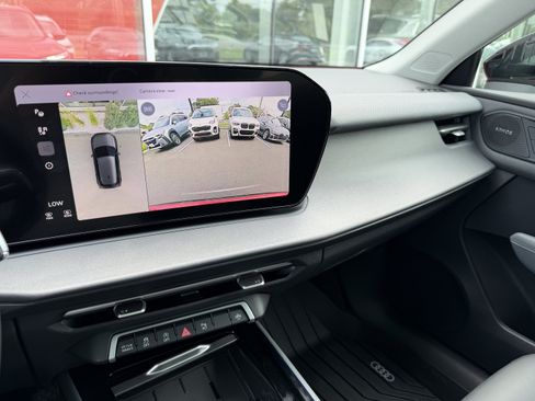 New 2026 Audi Q3 quattro 2.0T AWD/4WD image 12