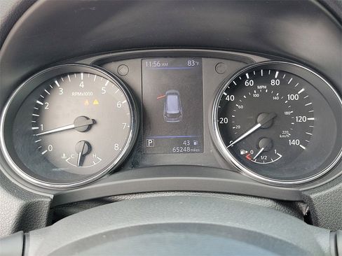 Used 2020 Nissan Rogue SL w/ Premium Package image 8