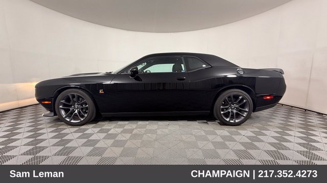 Used 2023 Dodge Challenger R/T Scat Pack RWD image 6