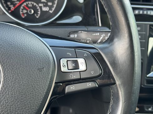 Used 2015 Volkswagen Golf TDI SEL w/ Lighting Package (SEL) image 18
