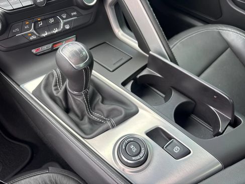 Used 2019 Chevrolet Corvette Z06 RWD image 27
