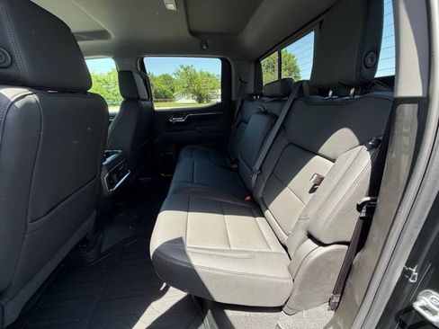 New 2026 GMC Sierra 1500 SLT AWD/4WD image 23