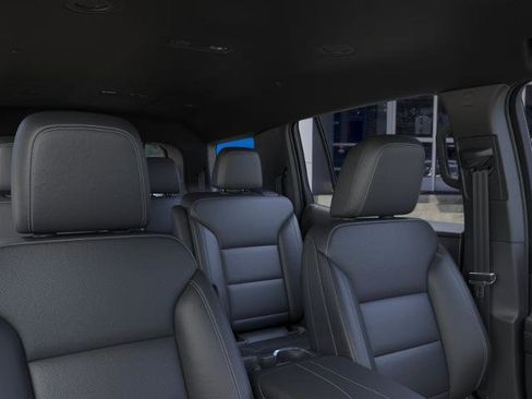 New 2026 Chevrolet Traverse LT w/ LPO, Floor Liner Package FWD image 24