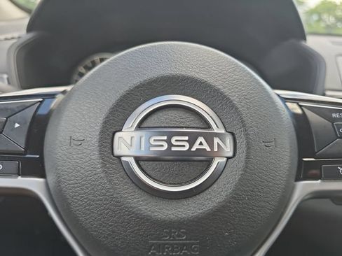 Used 2024 Nissan Altima 2.5 SR FWD image 5