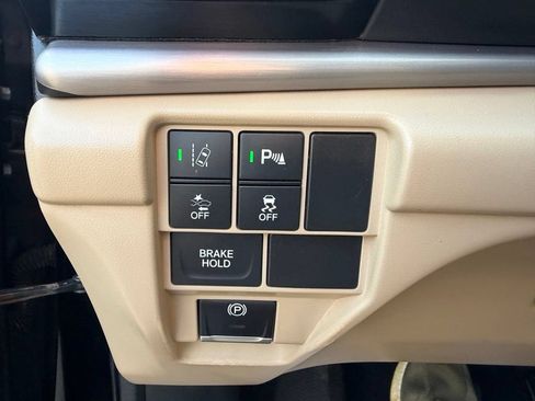 Used 2019 Acura RDX w/ Technology Package AWD/4WD image 10