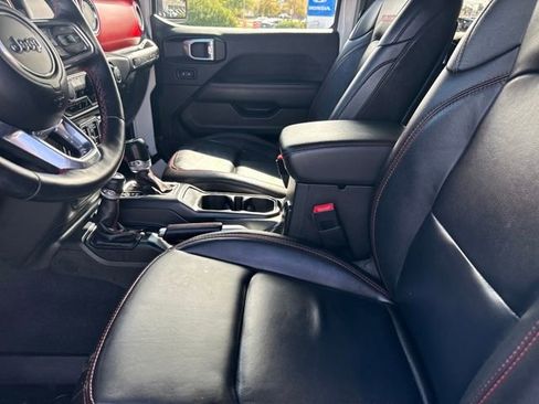 Used 2021 Jeep Wrangler Unlimited Rubicon image 13