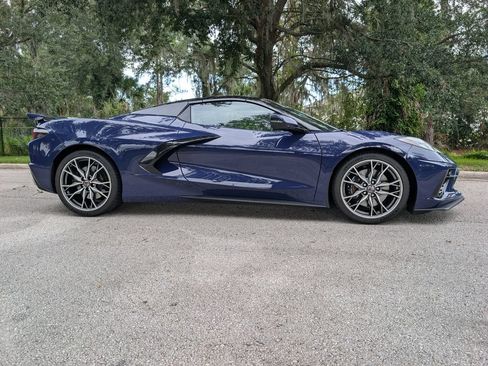 Used 2025 Chevrolet Corvette Stingray Preferred Conv w/ Z51 Performance Package RWD image 10