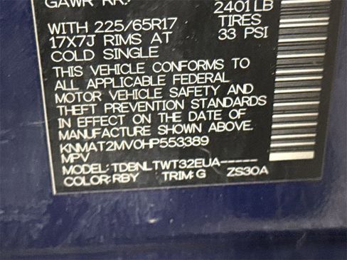 Used 2017 Nissan Rogue SV w/ SV Premium Package image 28