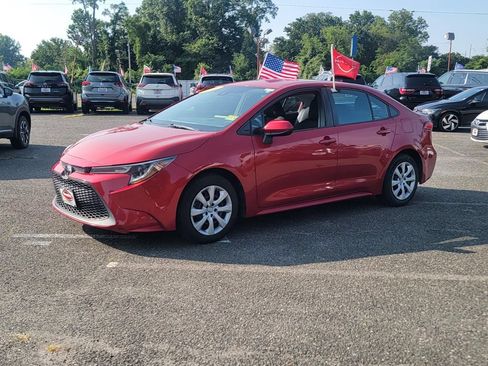 Used 2021 Toyota Corolla LE FWD image 5