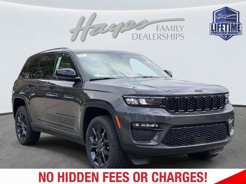 New 2025 Jeep Grand Cherokee Limited AWD/4WD image 2