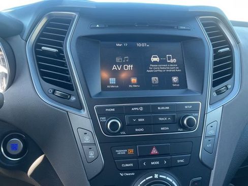 Used 2018 Hyundai Santa Fe Sport w/ 2.4L Value Package 02 image 9