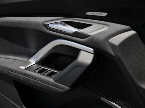 New 2026 Audi SQ5 Premium Plus AWD/4WD image 16