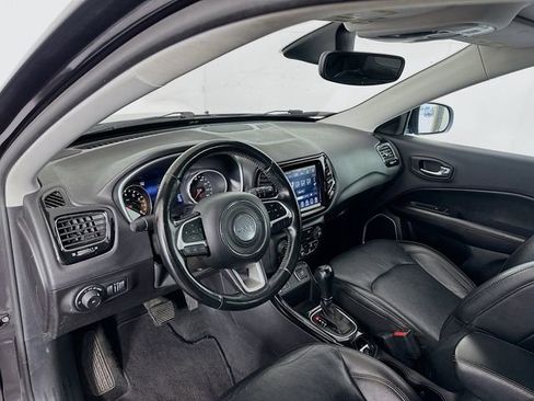 Used 2020 Jeep Compass Limited image 9