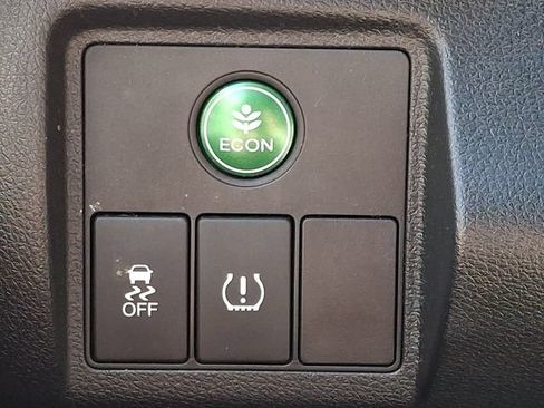 Used 2016 Honda HR-V EX image 26