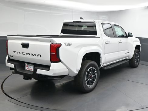 New 2025 Toyota Tacoma TRD Sport image 8