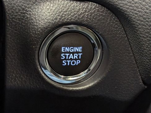 New 2025 Toyota RAV4 XLE image 30