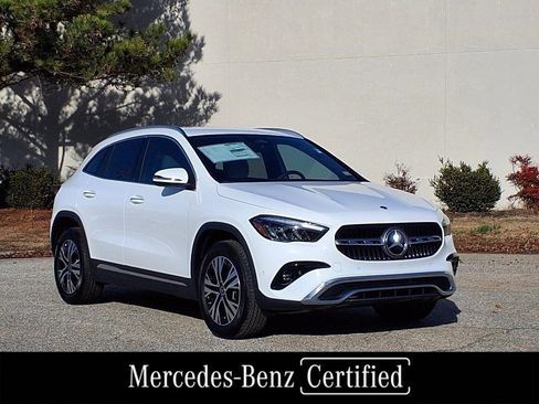 Used 2025 Mercedes-Benz GLA 250 image 3