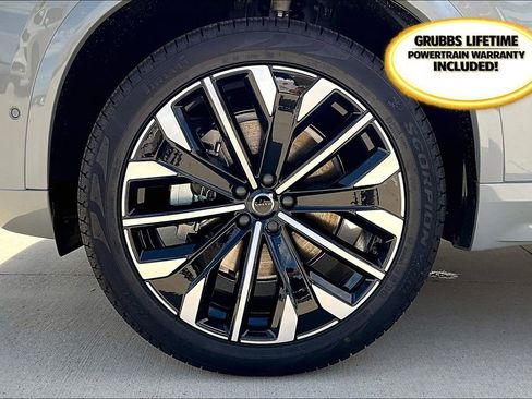 New 2026 Volvo XC90 B6 Plus w/ Protection Package Premier AWD/4WD image 25