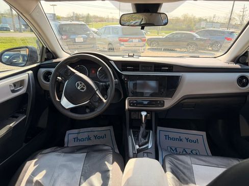 Used 2019 Toyota Corolla LE image 21