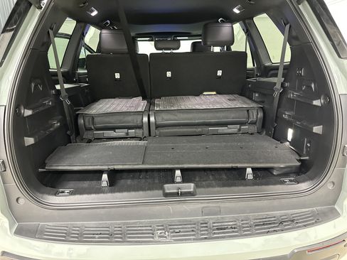 Used 2025 Toyota Sequoia SR5 w/ SR5 Premium Package AWD/4WD image 33