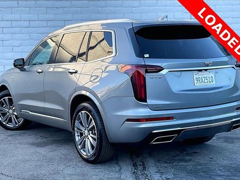 Used 2025 Cadillac XT6 Premium Luxury image 10
