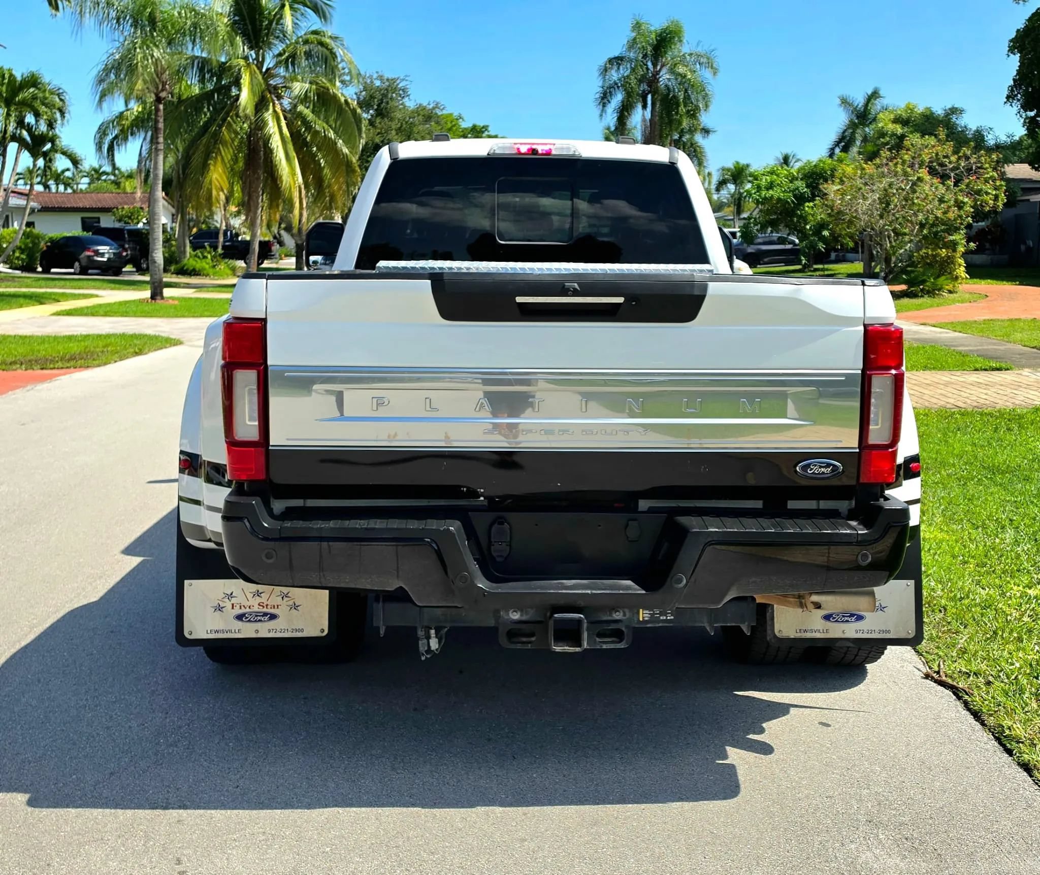 Used 2022 Ford F350 Platinum AWD/4WD image 14