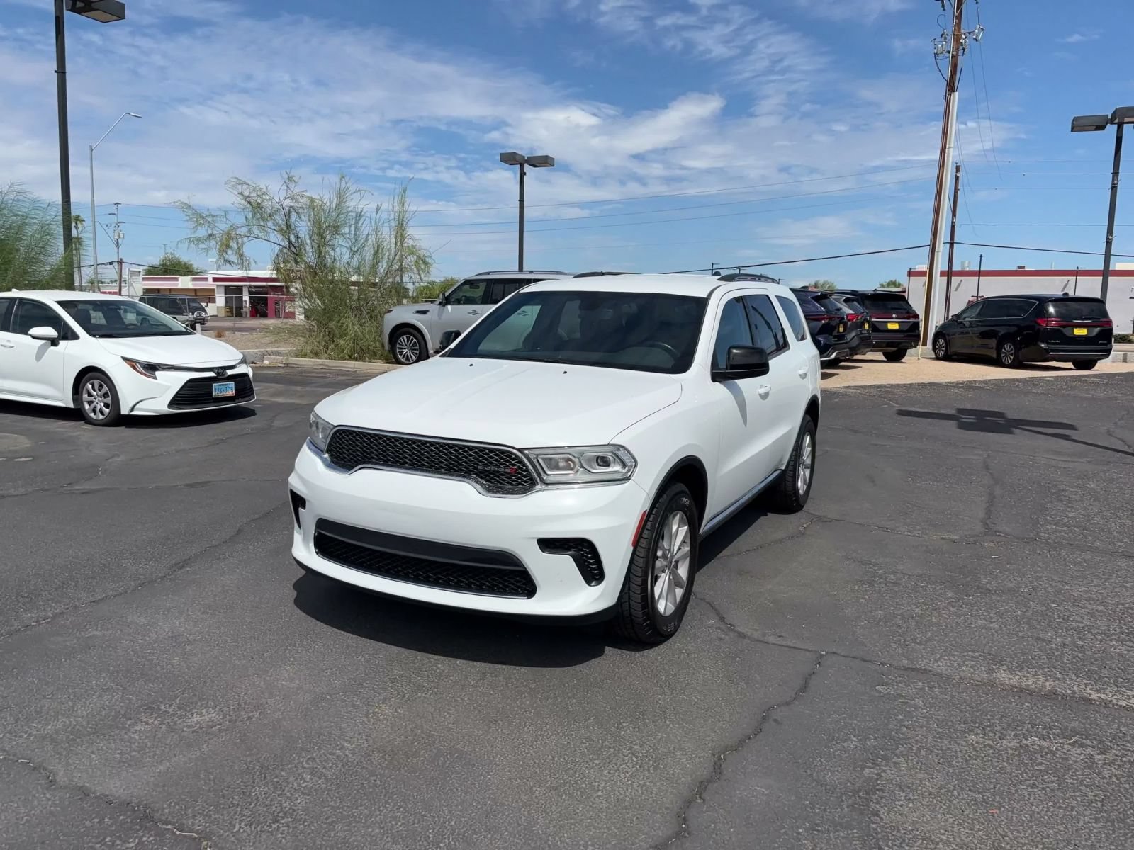 Used 2024 Dodge Durango SXT AWD/4WD image 6