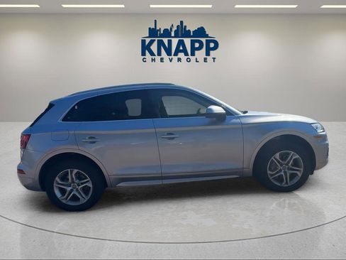 Used 2019 Audi Q5 2.0T Premium w/ Convenience Package AWD/4WD image 6