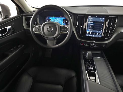 Used 2023 Volvo XC60 B5 Core w/ Climate Package AWD/4WD image 21