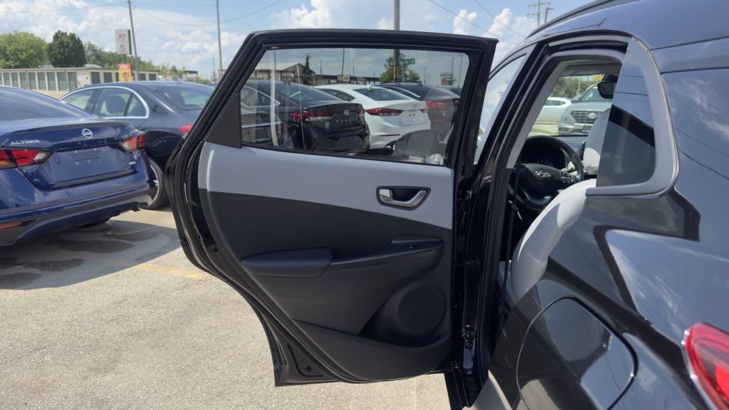 Used 2020 Hyundai Kona Ultimate AWD/4WD image 21