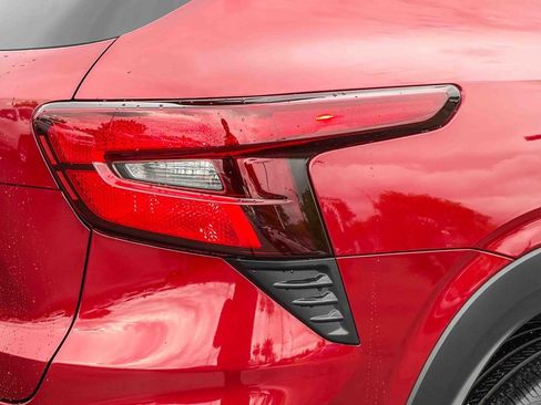 Used 2024 Chevrolet Trax LS image 8