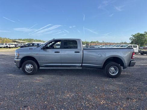 Used 2022 RAM 3500 Big Horn w/ Level A Equipment Group image 2