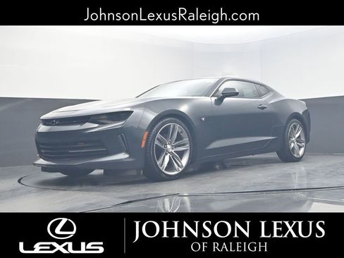 Used 2018 Chevrolet Camaro LT image 15