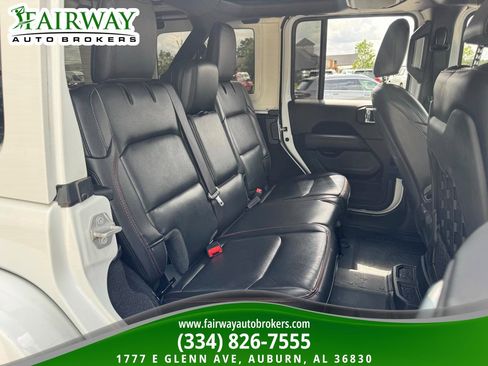 Used 2021 Jeep Wrangler Unlimited Rubicon AWD/4WD image 13