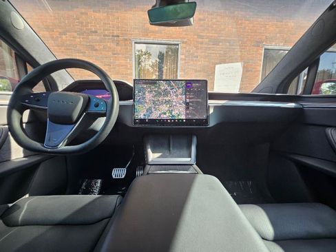 Used 2023 Tesla Model X AWD/4WD image 40