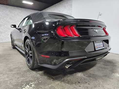 Used 2023 Ford Mustang Premium image 39