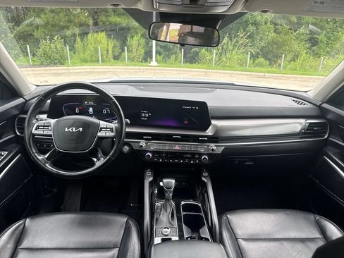 Used 2025 Kia Telluride S AWD/4WD image 16