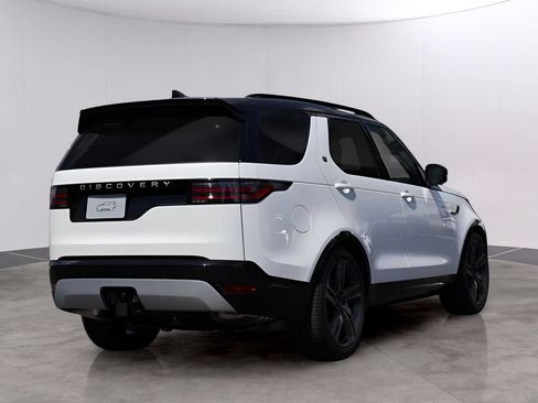 New 2026 Land Rover Discovery Limited Edition AWD/4WD image 7