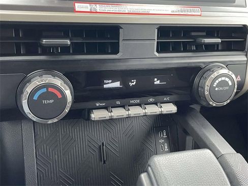 Used 2025 Toyota Tacoma SR5 image 21