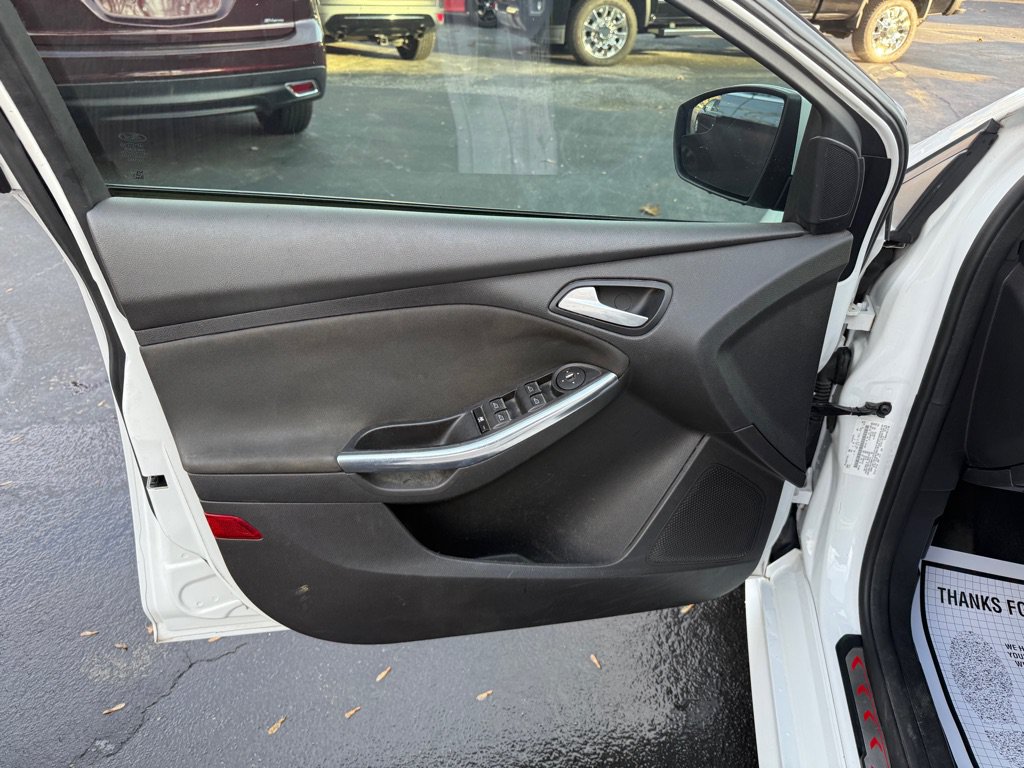Used 2014 Ford Focus ST FWD image 27