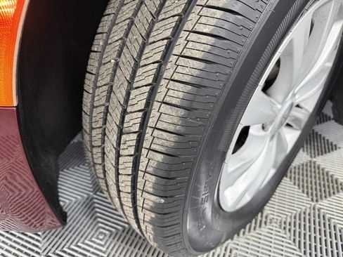 Used 2017 Chrysler Pacifica Touring-L image 29