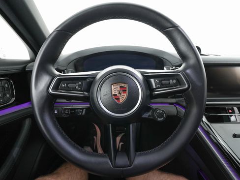 Used 2026 Porsche Panamera image 17