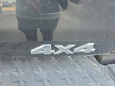 Used 2019 Nissan Titan Platinum Reserve w/ Platinum Utility Package image 6