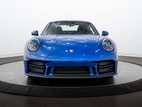 Certified 2026 Porsche 911 Carrera T RWD image 10