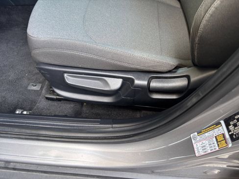 Used 2025 Kia K4 FWD image 18