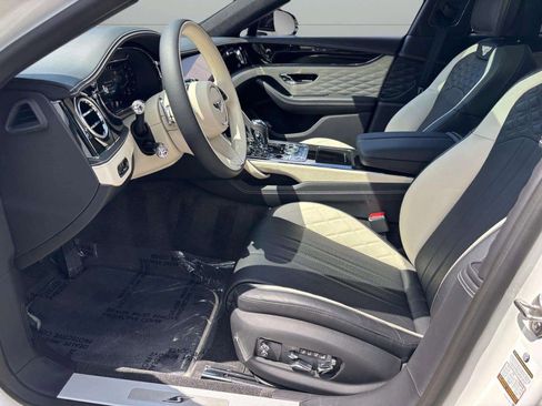Certified 2024 Bentley Flying Spur S V8 image 13