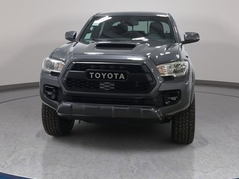 Used 2021 Toyota Tacoma TRD Sport w/ Technology Package image 3