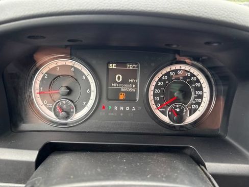 Used 2018 RAM 2500 Tradesman w/ Chrome Appearance Group AWD/4WD image 13